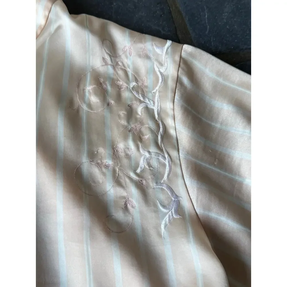 Vintage Natori Classics Peach Embroidered Satin Nightgown Sleep Shirt Medium